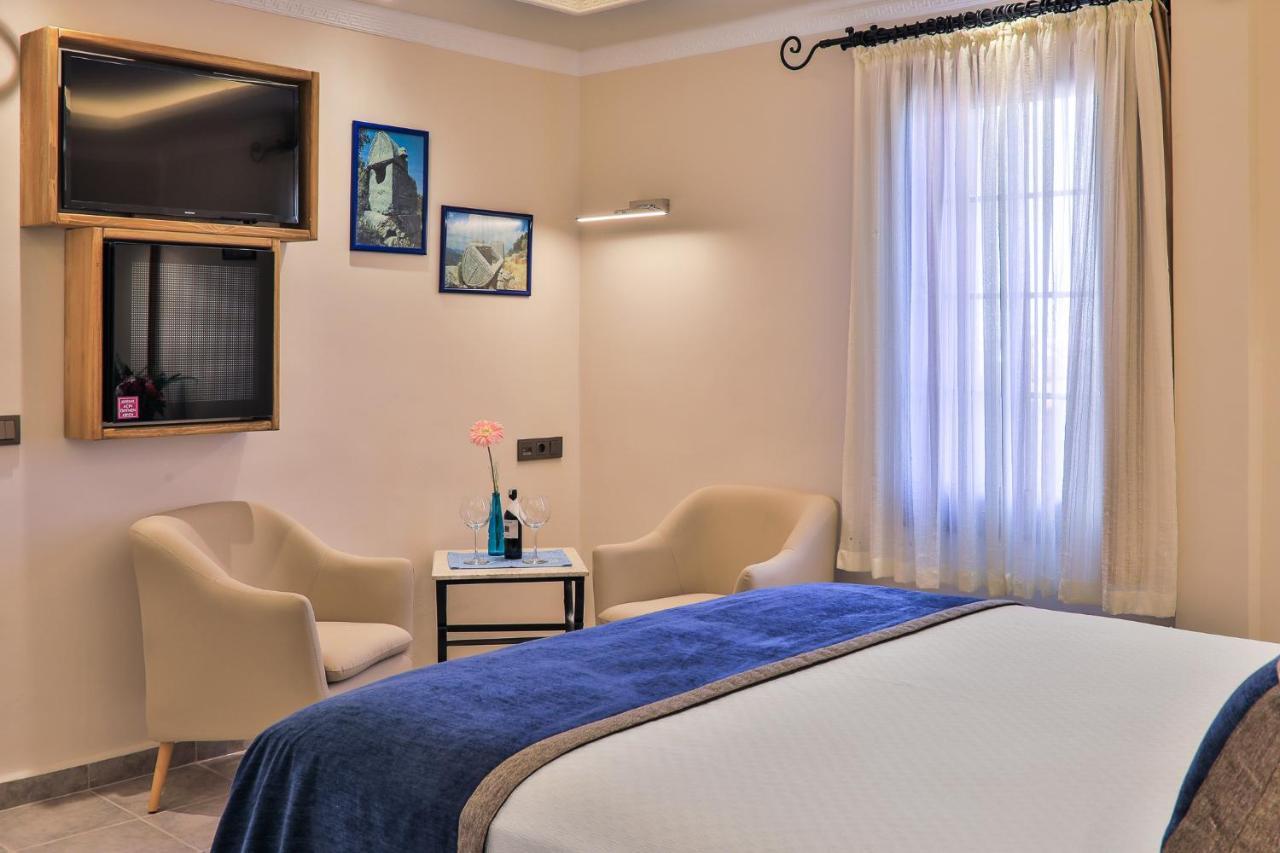 Hadrian Hotel Каш Экстерьер фото